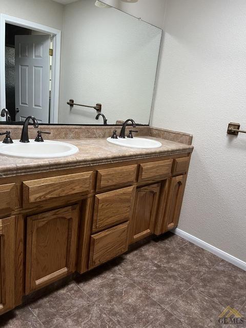 10208 Cave Ave, Bakersfield, CA 93312 photo 25