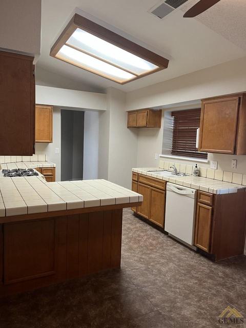 10208 Cave Ave, Bakersfield, CA 93312 photo 13