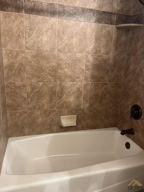 10208 Cave Ave, Bakersfield, CA 93312 photo 21
