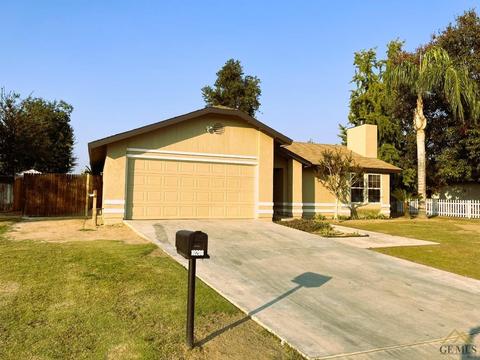 10208 Cave Ave, Bakersfield, CA 93312 photo 2