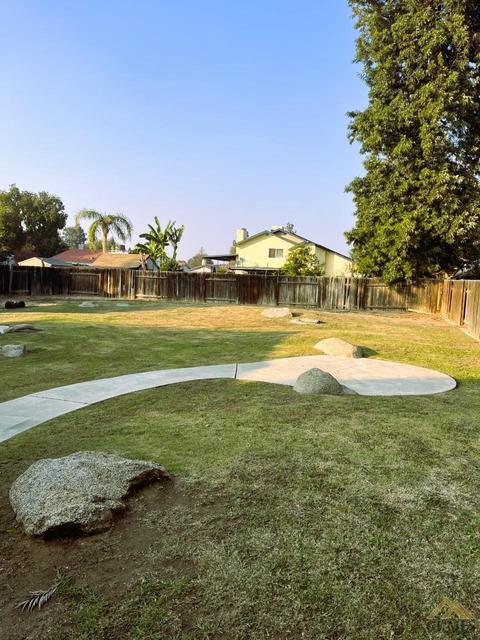 10208 Cave Ave, Bakersfield, CA 93312 photo 32
