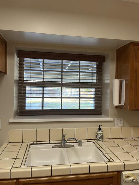 10208 Cave Ave, Bakersfield, CA 93312 photo 15