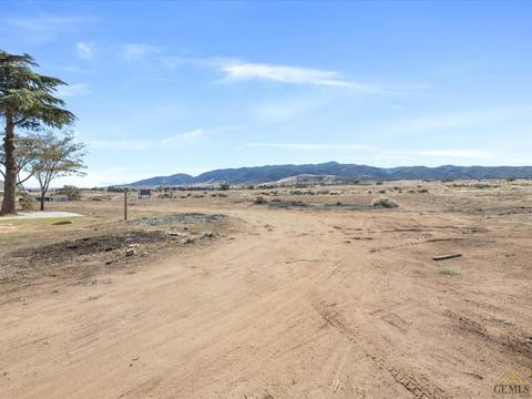 21001 Angel St, Tehachapi, CA 93561 photo 37