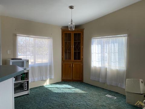 117 Pierce St, Taft, CA 93268 photo 7