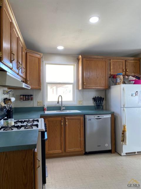 117 Pierce St, Taft, CA 93268 photo 5