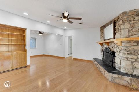 2608 Silver Dr, Bakersfield, CA 93306 photo 27