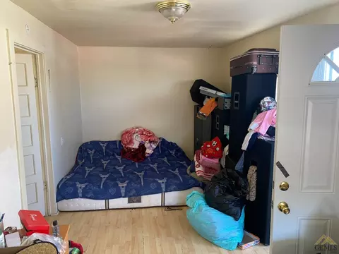 518 Taylor St, Taft, CA 93268 photo 6