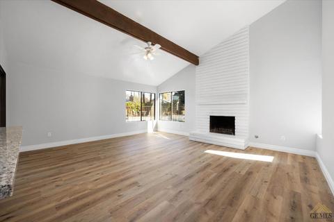 7004 Pointer Ct, Bakersfield, CA 93309 photo 7