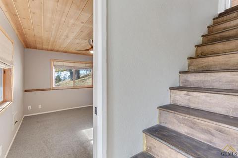 25621 Deertrail Dr, Tehachapi, CA 93561 photo 37