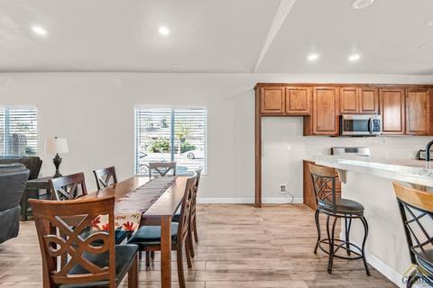 201 E Marengo Ave, Shafter, CA 93263 photo 8
