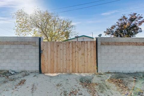 201 E Marengo Ave, Shafter, CA 93263 photo 24