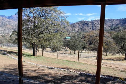 39262 Dewey St, Caliente, CA 93518 photo 9