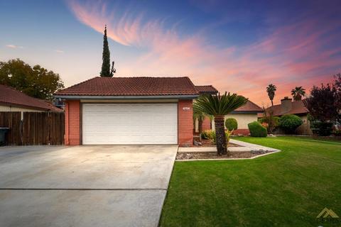 4704 Wetherby Ct, Bakersfield, CA 93311 photo 2
