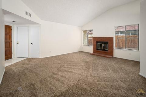 4704 Wetherby Ct, Bakersfield, CA 93311 photo 5