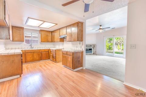 1837 Amber Ct, Merced, CA 95341 photo 7