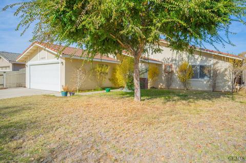1837 Amber Ct, Merced, CA 95341 photo 3