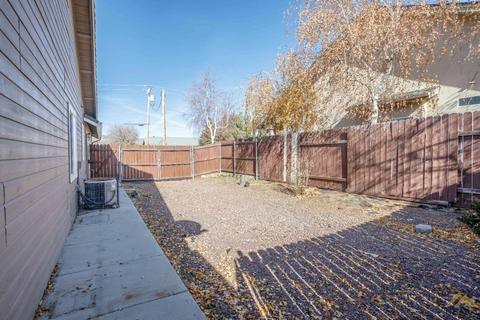 27560 Goldrush Ct, Tehachapi, CA 93561 photo 13