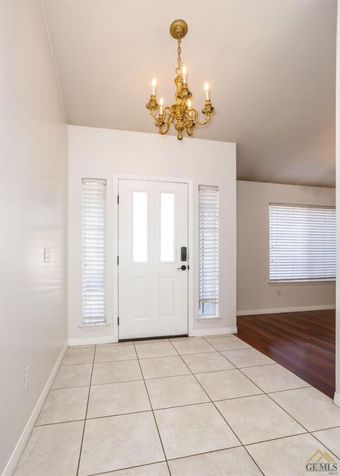 27560 Goldrush Ct, Tehachapi, CA 93561 photo 14
