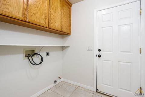 27560 Goldrush Ct, Tehachapi, CA 93561 photo 23