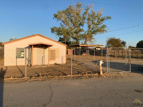 4010 Bishop St, Shafter, CA 93263 photo 2