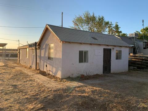4010 Bishop St, Shafter, CA 93263 photo 3