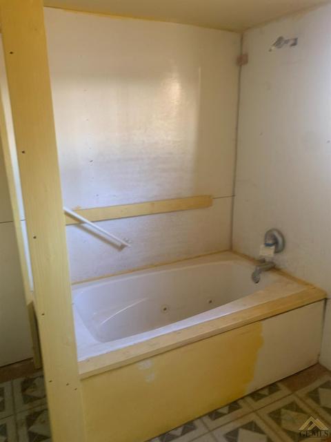 4010 Bishop St, Shafter, CA 93263 photo 10