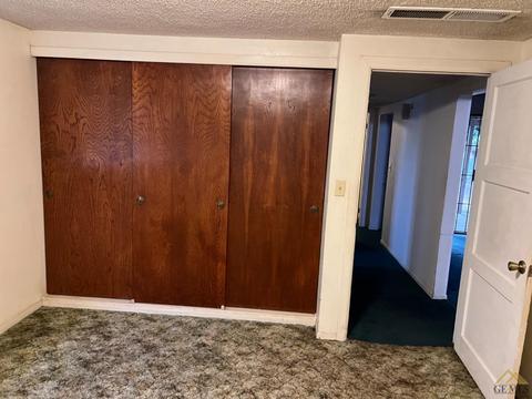 9901 Waco Ave, Lamont, CA 93241 photo 8