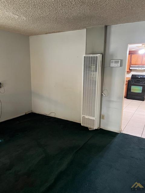 9901 Waco Ave, Lamont, CA 93241 photo 4