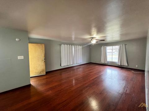 502 Birch Ave, Wasco, CA 93280 photo 2