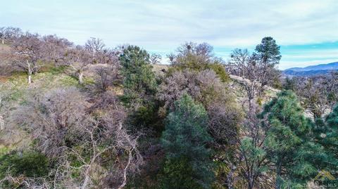 30310 Rolling Oak Dr, Tehachapi, CA 93560 photo 1