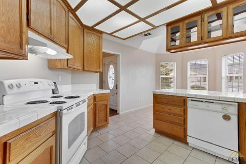27541 Goldrush Ct, Tehachapi, CA 93561 photo 15