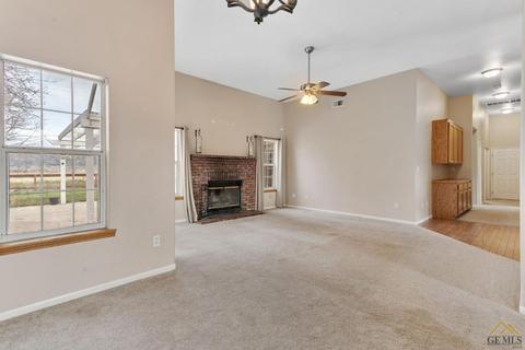 27541 Goldrush Ct, Tehachapi, CA 93561 photo 11