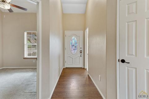 27541 Goldrush Ct, Tehachapi, CA 93561 photo 7