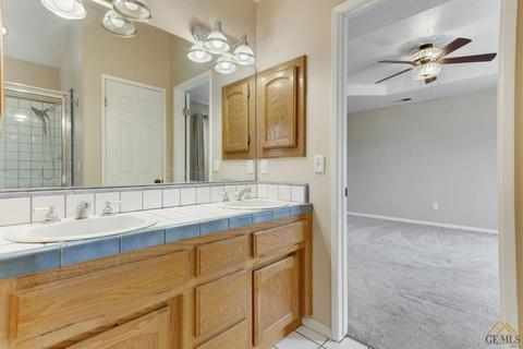 27541 Goldrush Ct, Tehachapi, CA 93561 photo 32