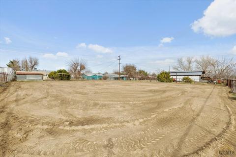 27517 Maple St, Taft, CA 93268 photo 30