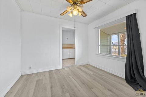 27517 Maple St, Taft, CA 93268 photo 13