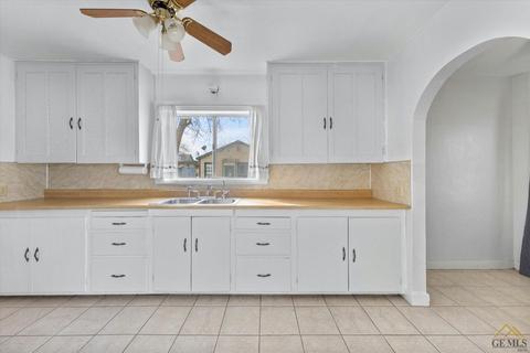 27517 Maple St, Taft, CA 93268 photo 17