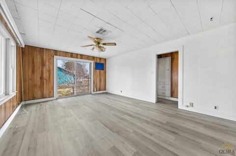 27517 Maple St, Taft, CA 93268 photo 9