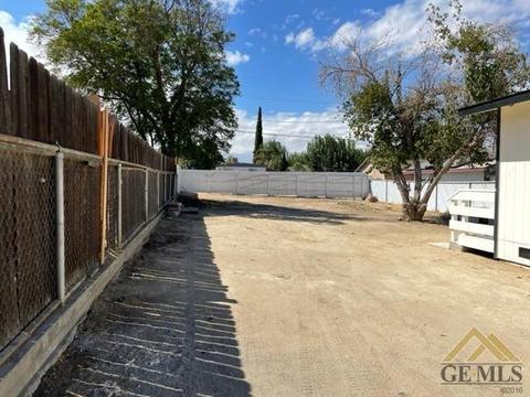 513 Tyler St, Taft, CA 93268 photo 6