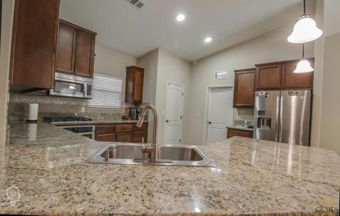 119 Planada Dr, Shafter, CA 93263 photo 7