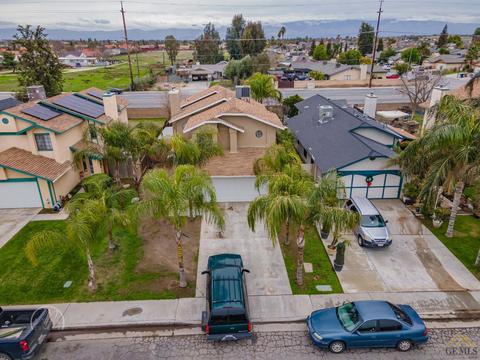 1125 Eubanks Ave, Bakersfield, CA 93307 photo 3