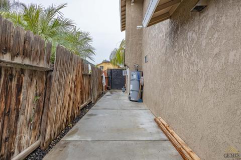 1125 Eubanks Ave, Bakersfield, CA 93307 photo 32