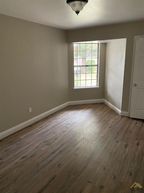 9310 Alki Ct, Bakersfield, CA 93312 photo 5