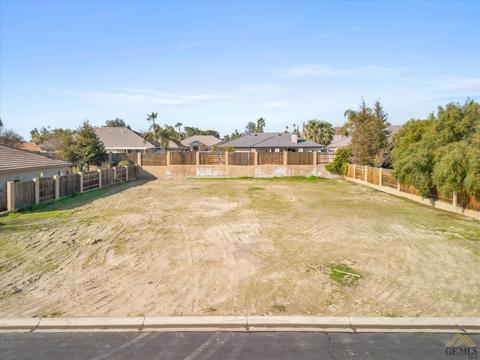 11331 Tee Box Ln, Taft, CA 93268 photo 3