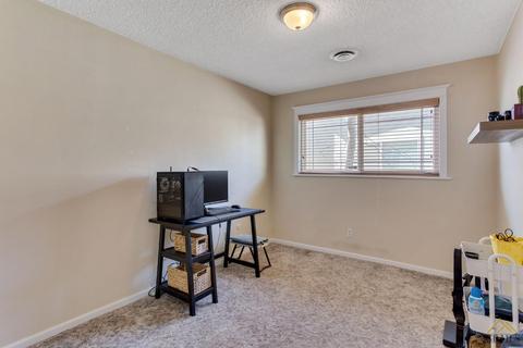 503 Maple St, Tehachapi, CA 93561 photo 30