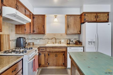 503 Maple St, Tehachapi, CA 93561 photo 17