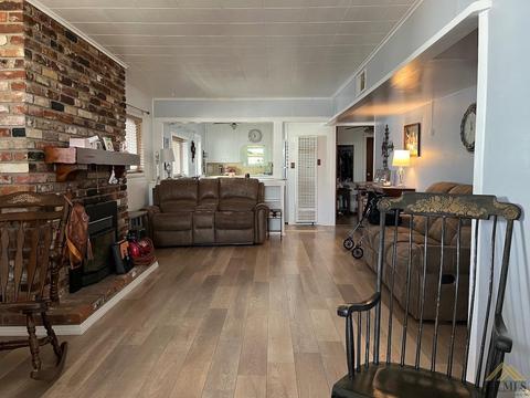 724 Pierce St, Taft, CA 93268 photo 5