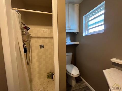 724 Pierce St, Taft, CA 93268 photo 10