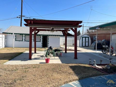 726 Pierce St, Taft, CA 93268 photo 10