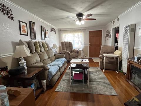 726 Pierce St, Taft, CA 93268 photo 3